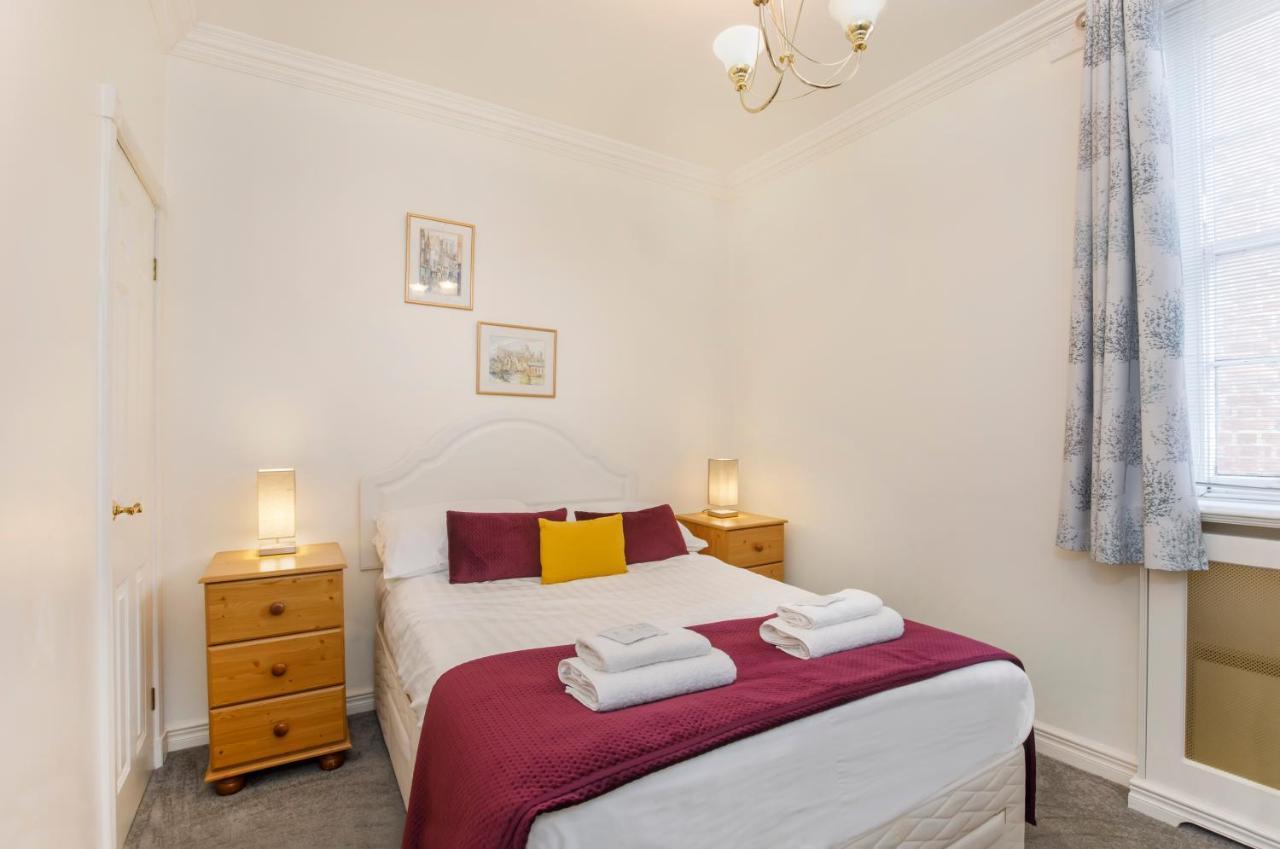 Shambles Suites In The Centre Of York, Sleeps 16 Exterior photo